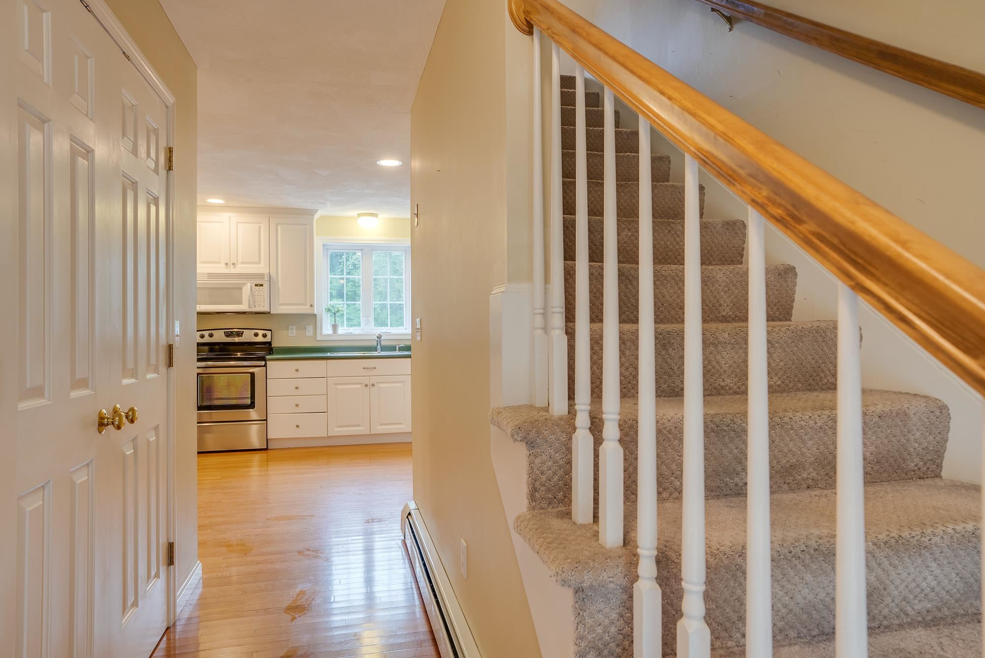 258 East Road Hampstead, NH 03841 - Photo 21 of 31