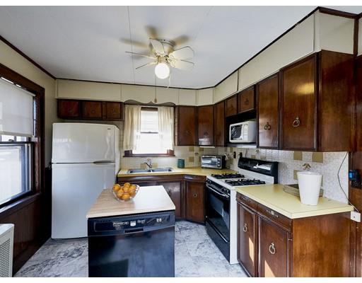 22 Wingate Road Boston, MA 02136 - Photo 8 of 20 Gallery Image 8
