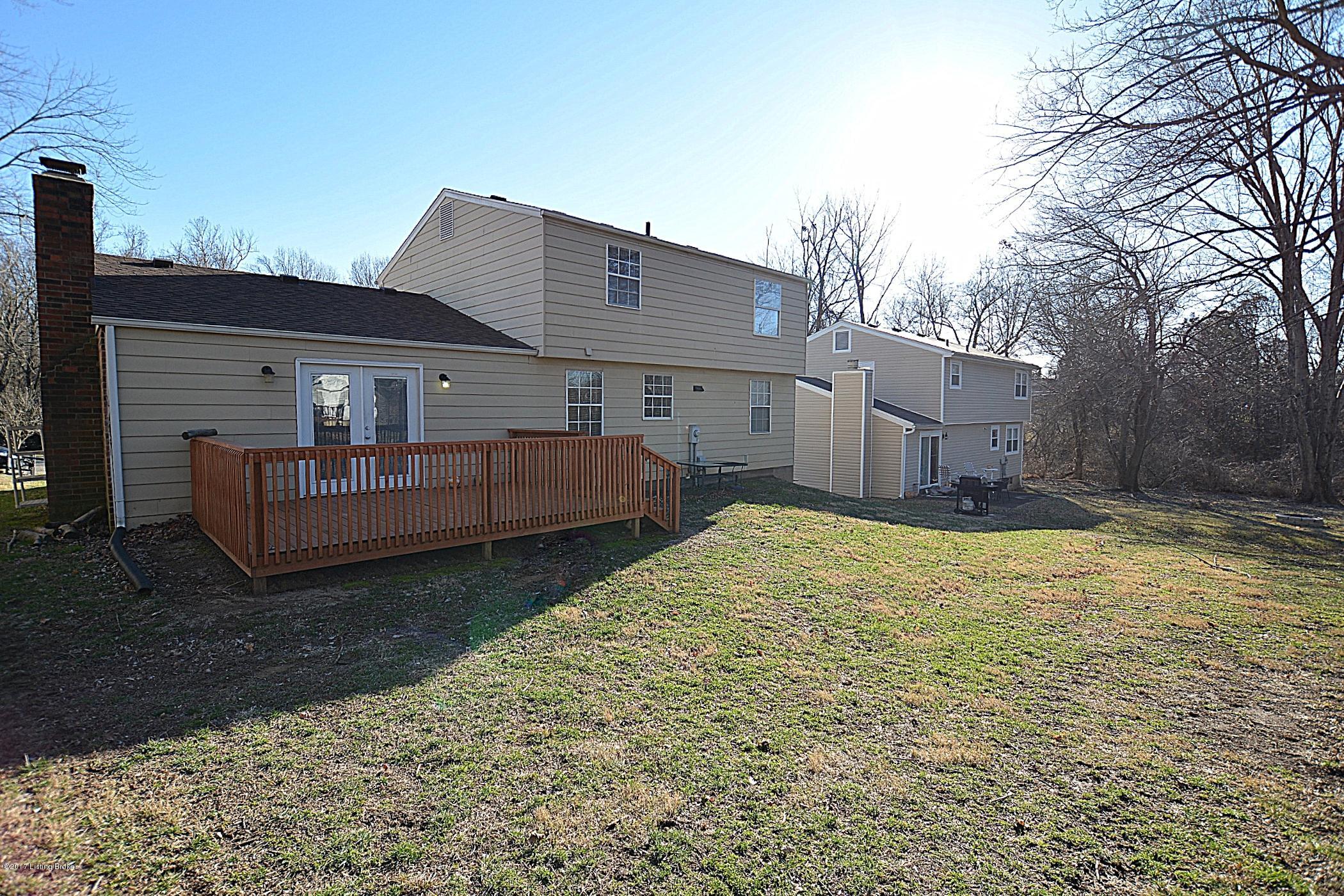 6303 Mandeville Road Louisville, KY 40228 - Photo 34 of 37 DSC_0077 (2100x1400)