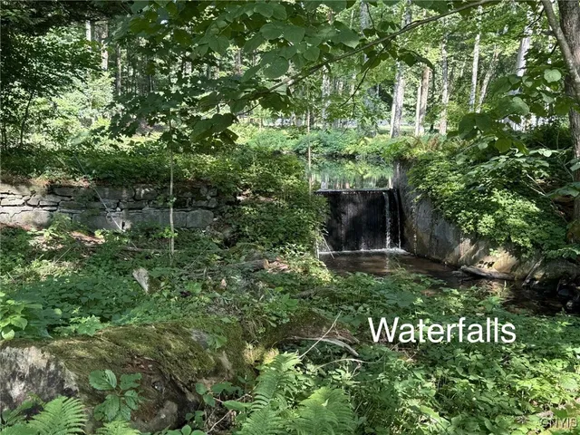 $435,000 | 102 Russia Road, Russia, NY 13431