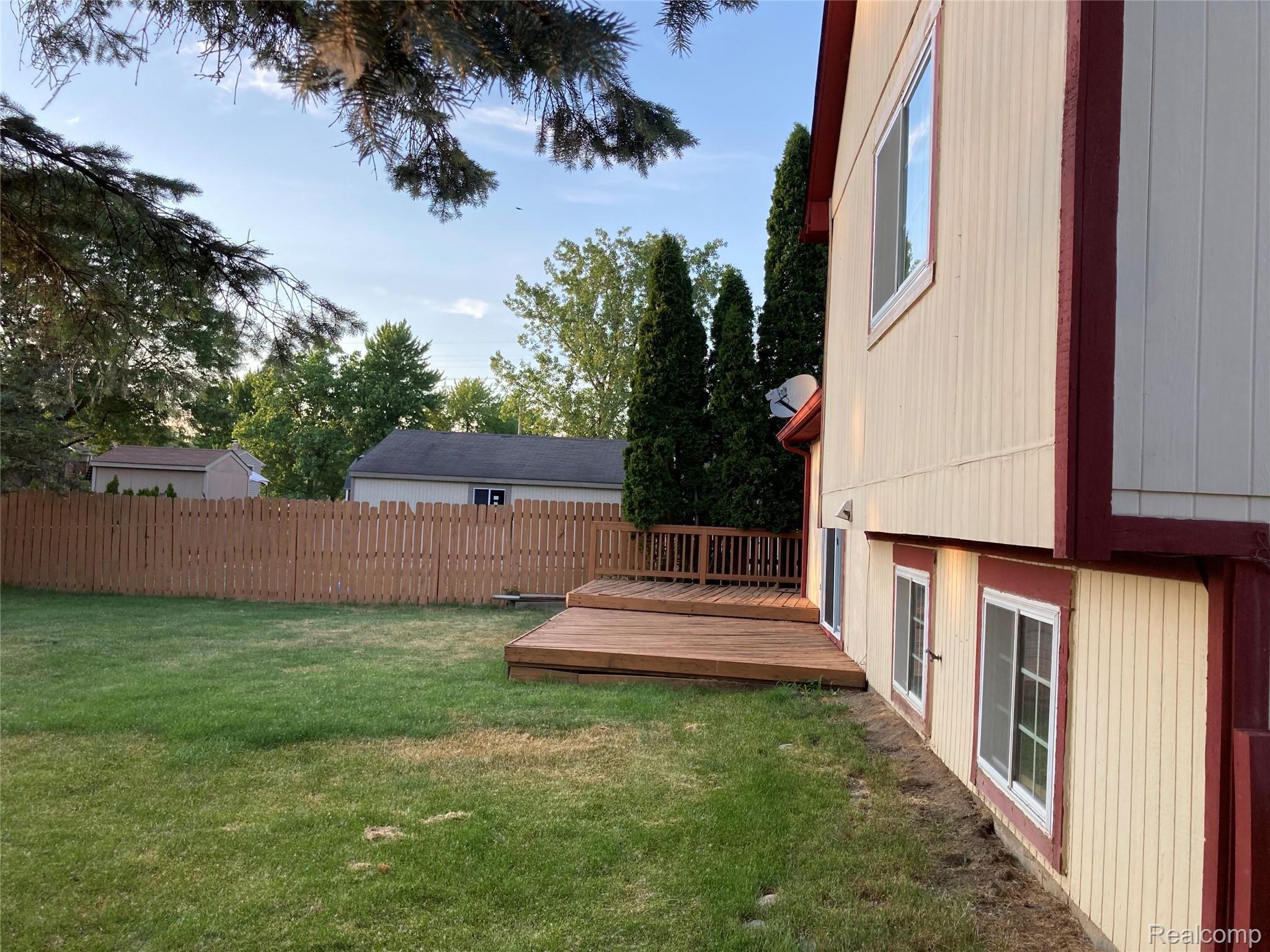 373 North Willard Road Canton, MI 48187 - Photo 10 of 34 IMG_E0013.JPG