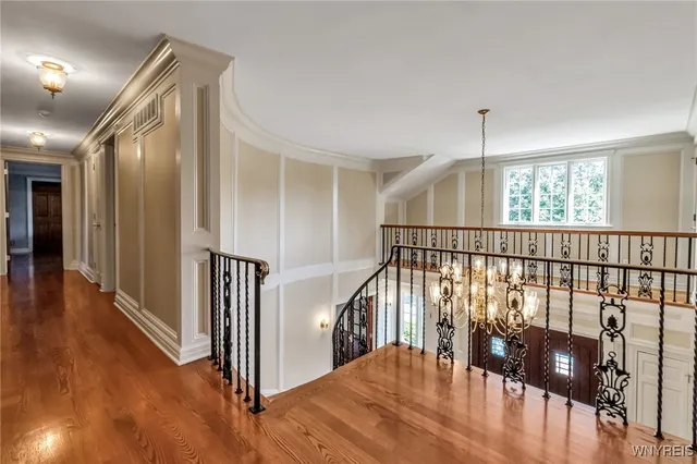 $1,399,000 | 40 Waterford Park, Amherst, NY 14221