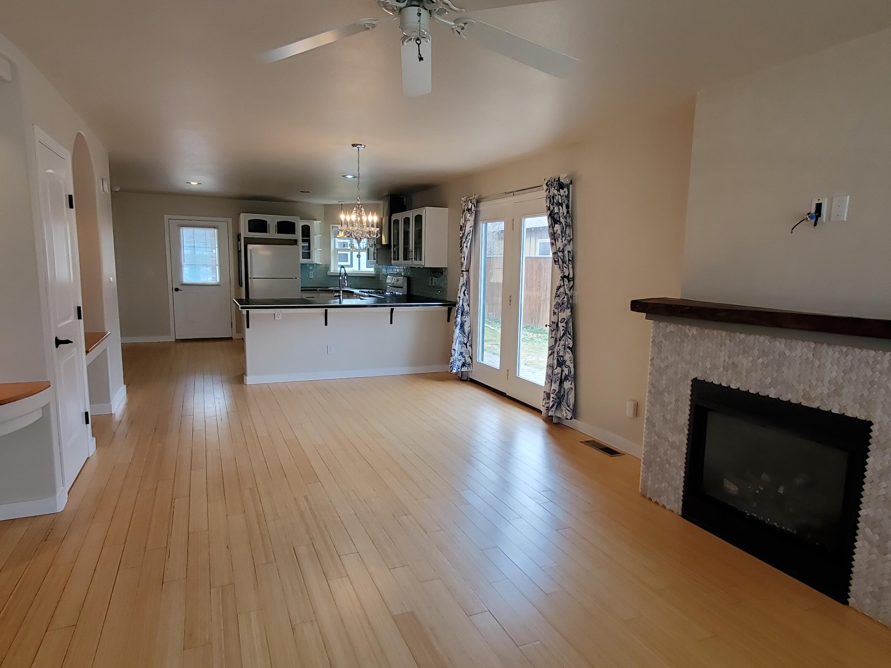 3047 Yellow Ribbon Drive, Unit 1 Bend, OR 97701 - Photo 7 of 38 20230415_135100