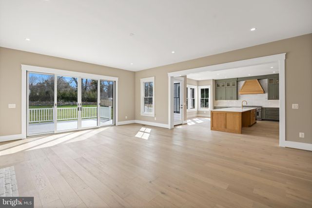 $2,695,000 | 1118 Cedar Dale Lane, Alexandria, VA 22308