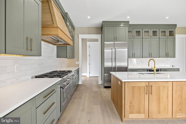 $2,695,000 | 1118 Cedar Dale Lane, Alexandria, VA 22308