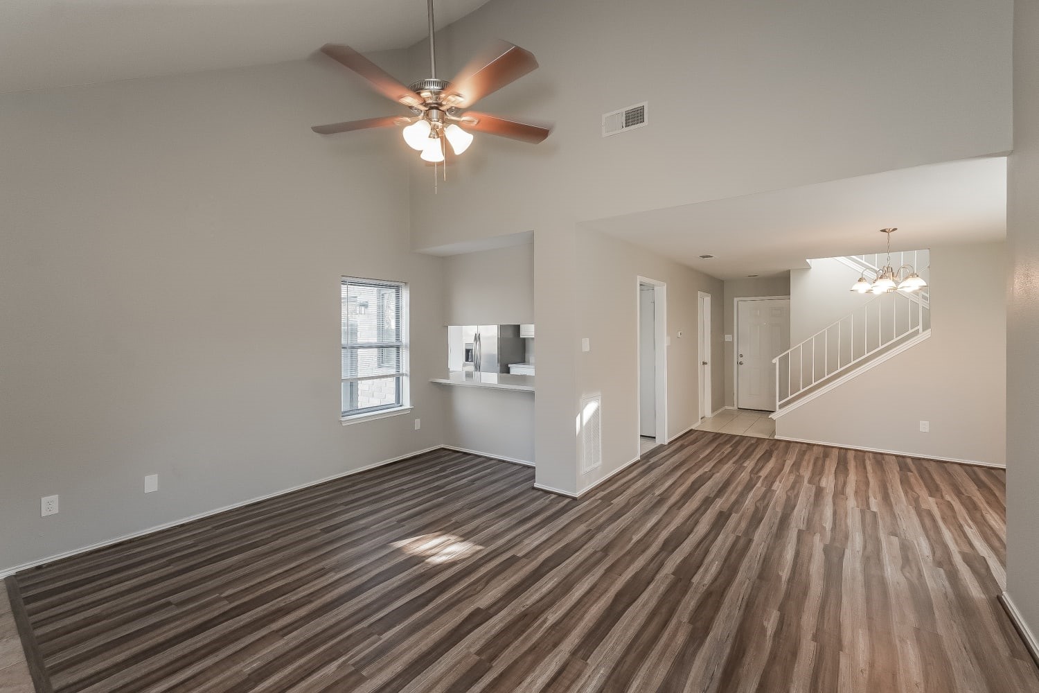 6915 Eagle Ridge Drive Katy, TX 77449 - Photo 4 of 14