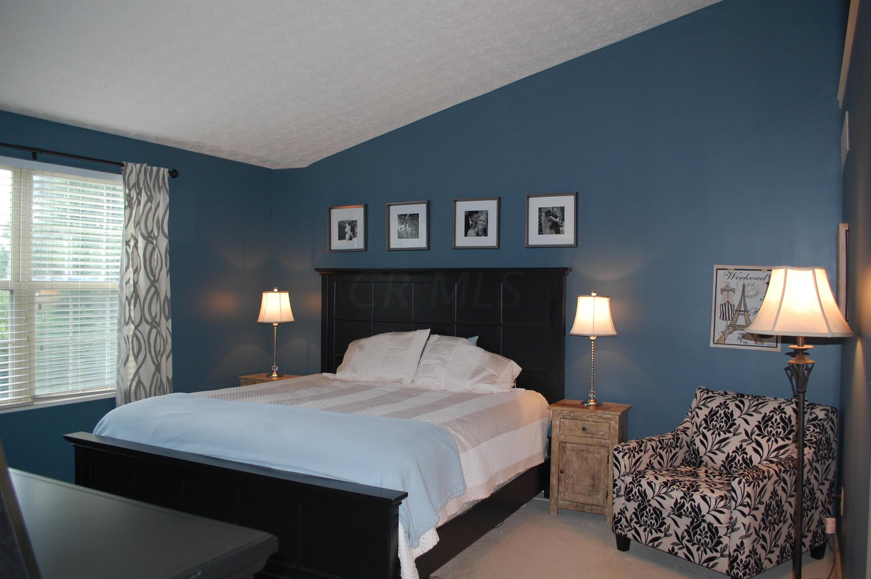 3029 Splitrock Road Columbus, OH 43221 - Photo 17 of 34 Gallery Image 17