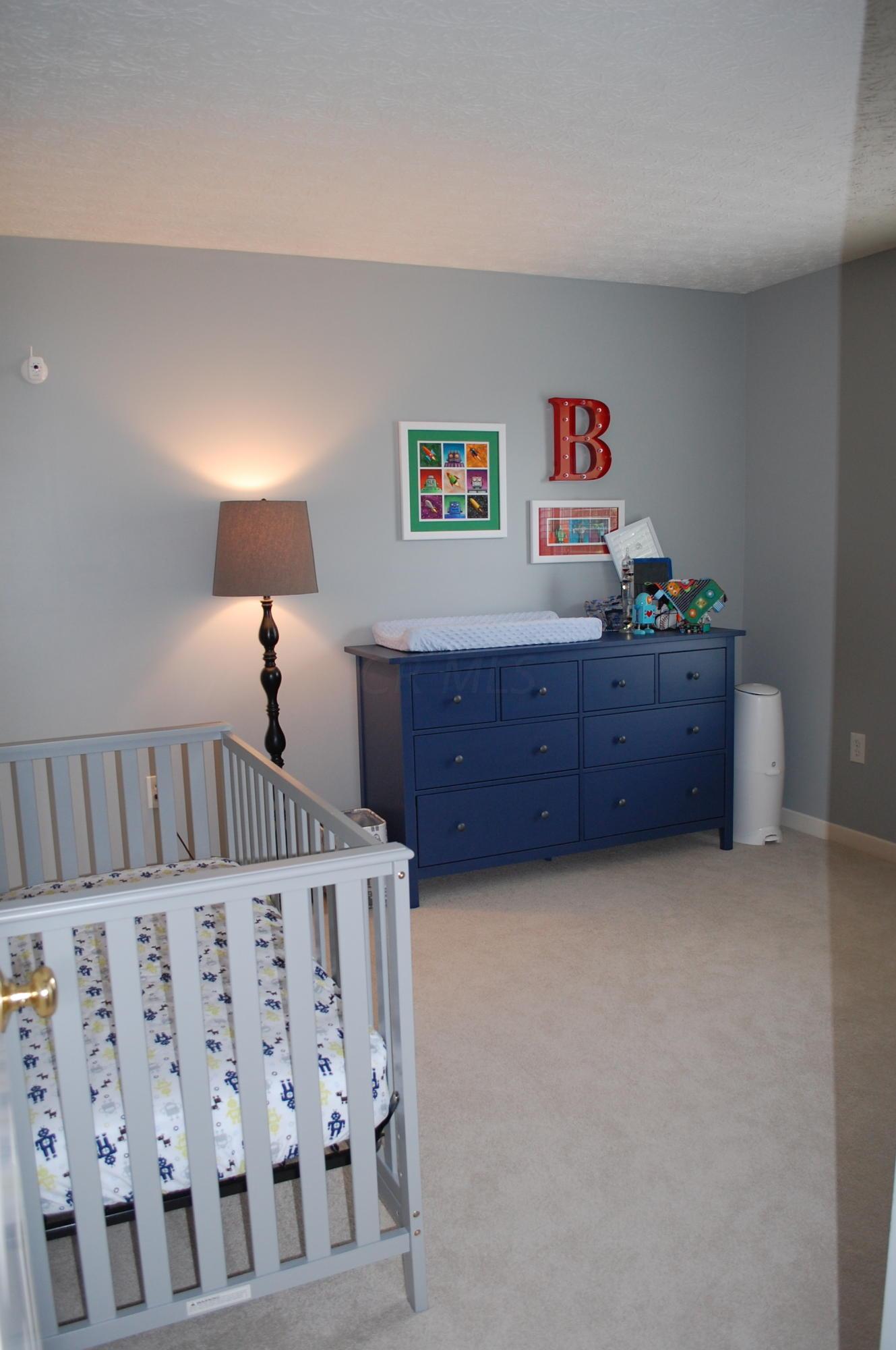 3029 Splitrock Road Columbus, OH 43221 - Photo 23 of 34 Gallery Image 23