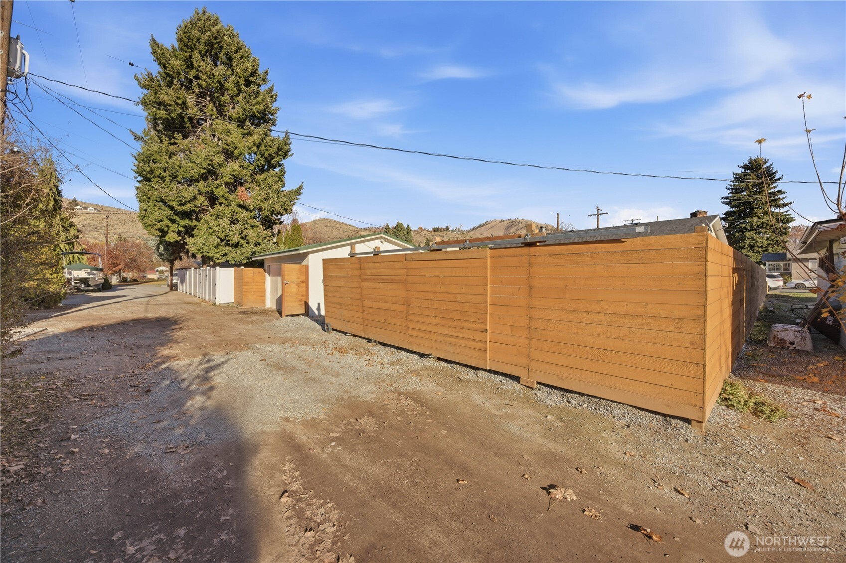 409 North Cedar Street Chelan, WA 98816 - Photo 28 of 33