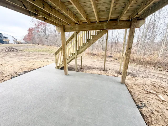 $699,900 | 5955 Braemoor Court Southeast, Caledonia, MI 49316