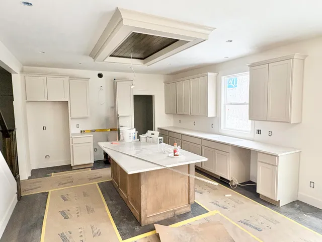 $699,900 | 5955 Braemoor Court Southeast, Caledonia, MI 49316