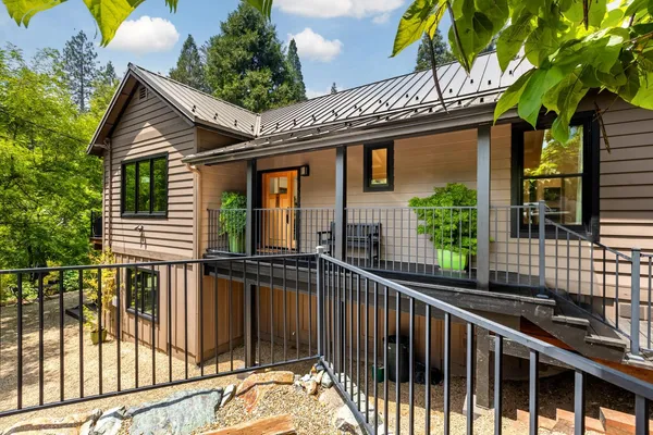 $1,295,000 | 214 Mill Street, Nevada City, CA 95959