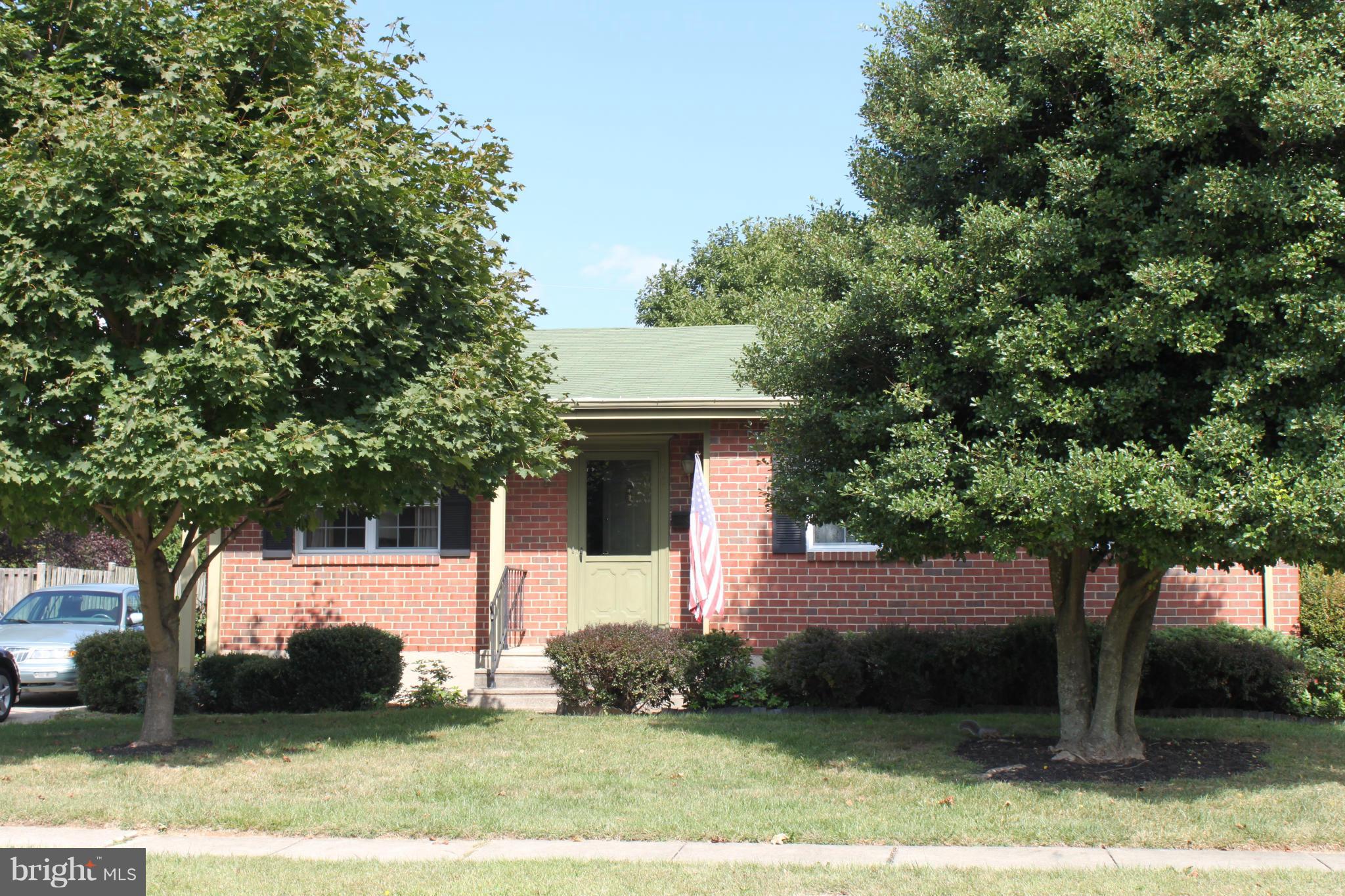 1403 Woodbridge Road Baltimore, MD 21228 - Photo 1 of 30 Exterior (Front)