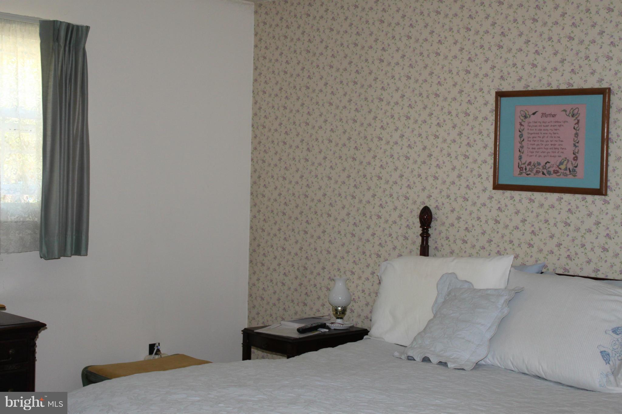 1403 Woodbridge Road Baltimore, MD 21228 - Photo 16 of 30 Bedroom (Master)