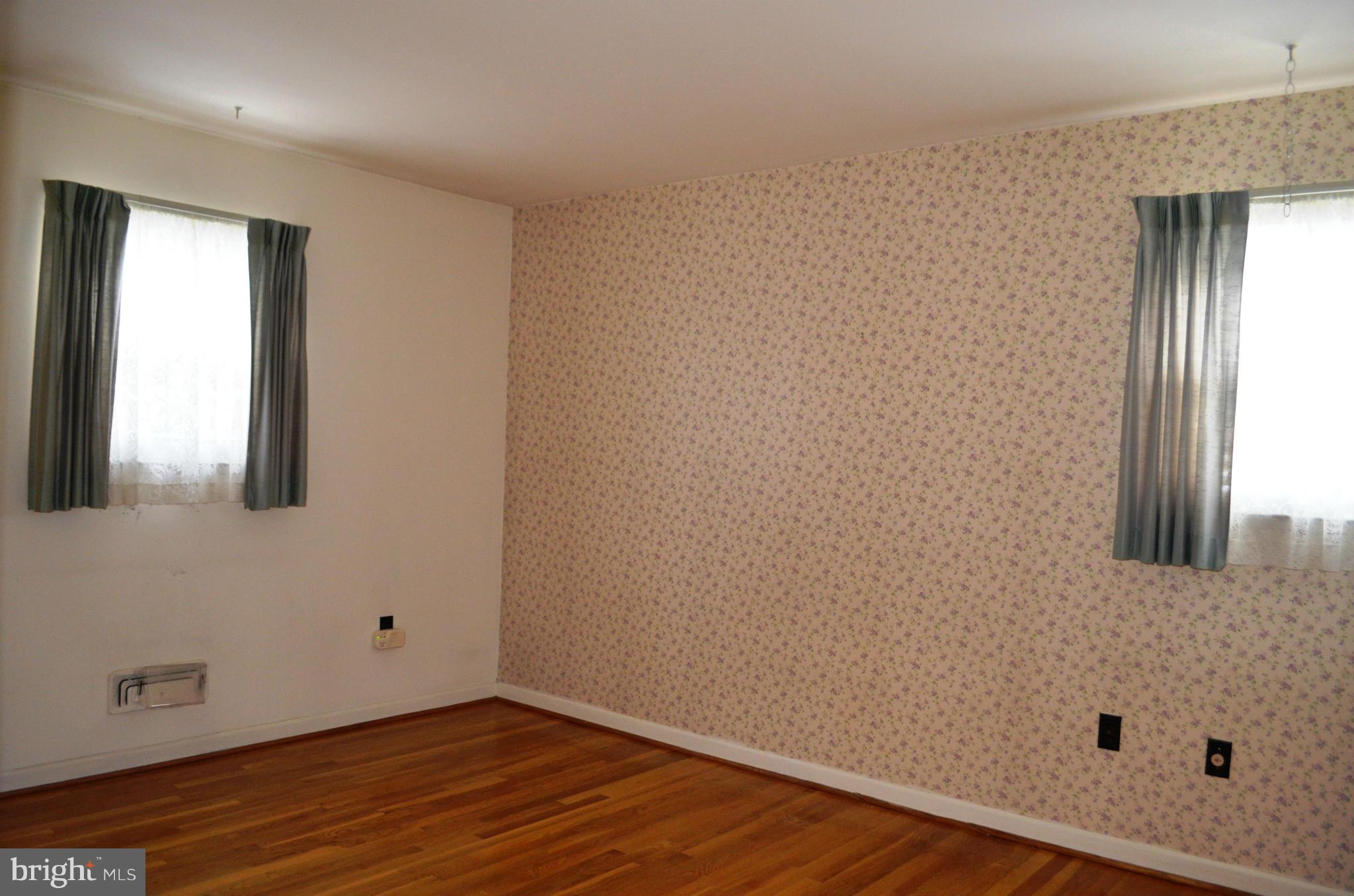 1403 Woodbridge Road Baltimore, MD 21228 - Photo 19 of 30 Bedroom