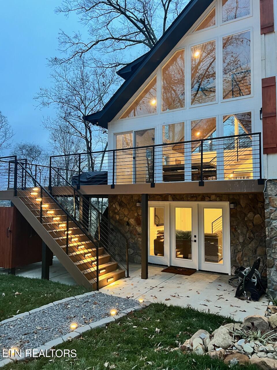 825 Plainview Drive Dandridge, TN 37725 - Photo 3 of 36 320426