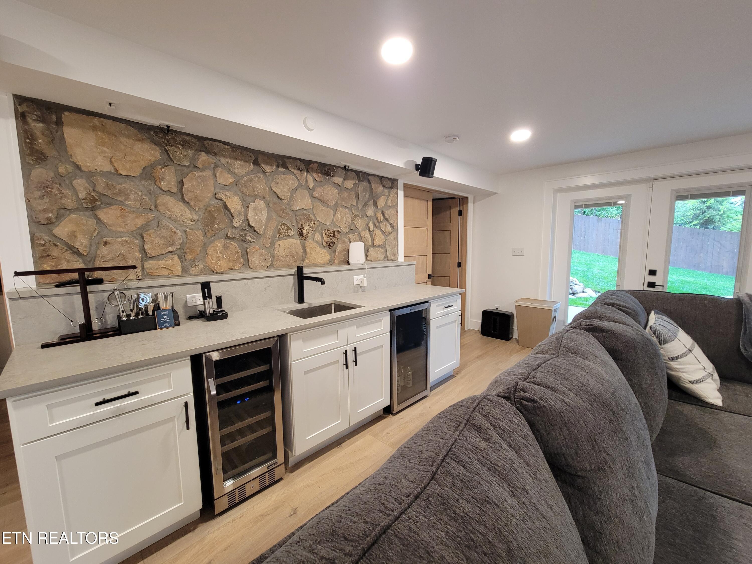 825 Plainview Drive Dandridge, TN 37725 - Photo 32 of 36 20230407_174230