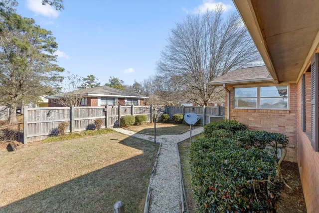 $295,000 | 306 Robinwood Drive, Dalton, GA 30721