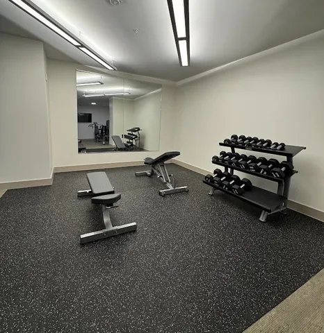 $2,643 | 1420 West Diehl Road, Unit 234, Naperville, IL 60563