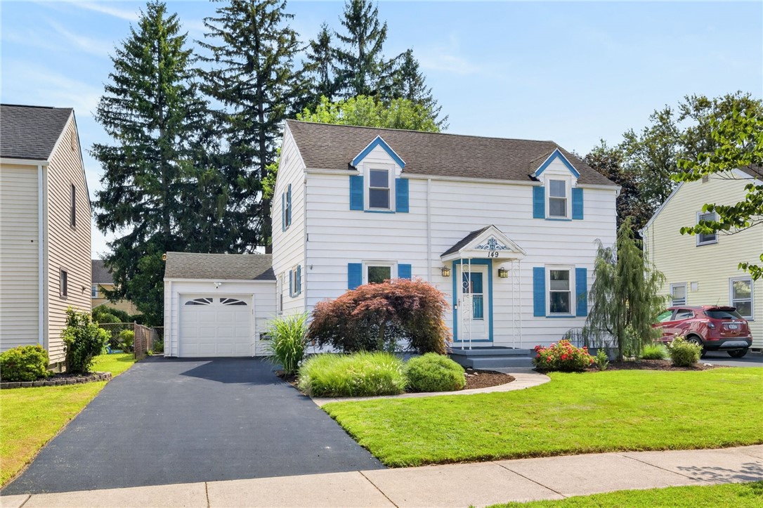 149 Yorkshire Road Irondequoit, NY 14609 - Photo 1 of 22 Welcome to 149 Yorkshire Rd.