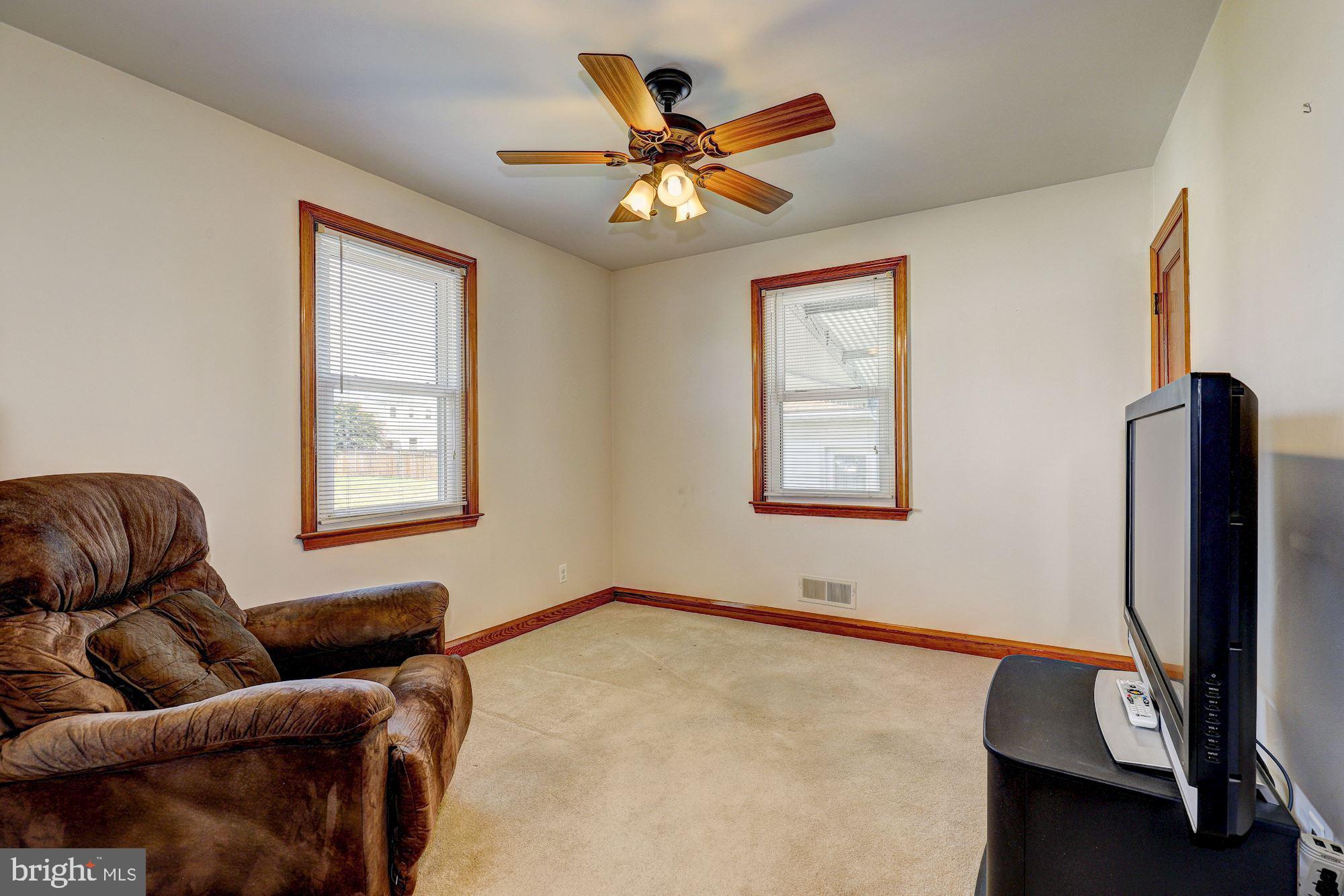 4306 East Joppa Road Nottingham, MD 21236 - Photo 22 of 43 Bedroom