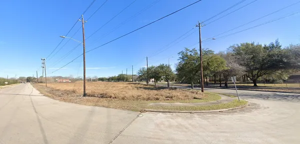 $1,050,000 | 0 Easthaven Boulevard, Houston, TX 77075