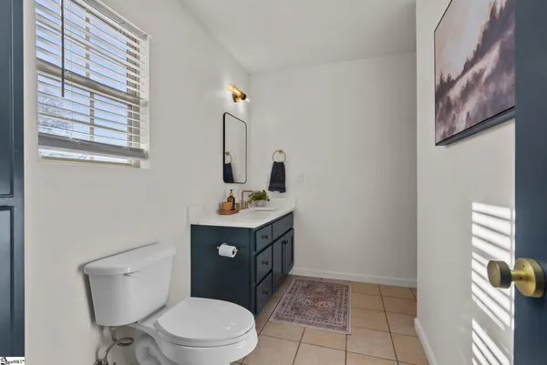 $3,995 | 7 Hamilton Avenue, Greenville, SC 29601