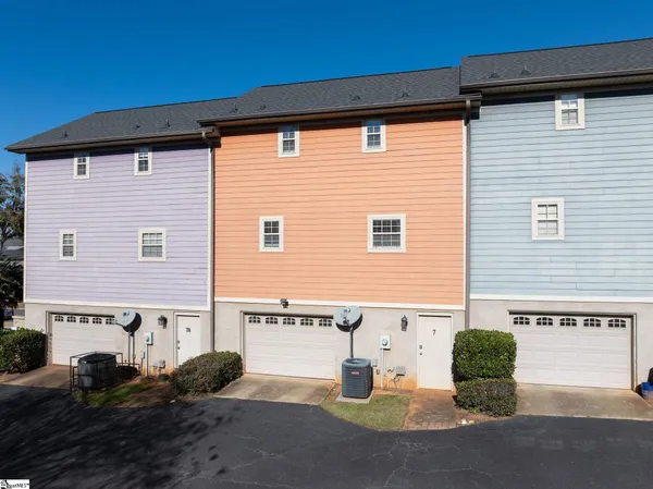 $3,700 | 7 Hamilton Avenue, Greenville, SC 29601