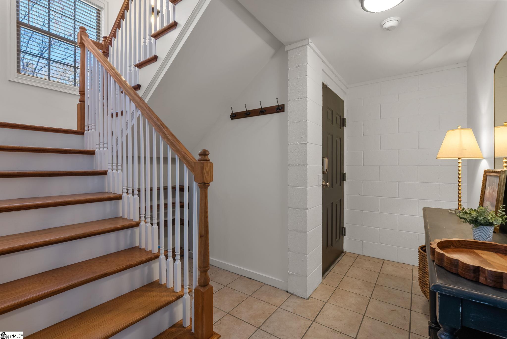 7 Hamilton Avenue Greenville, SC 29601 - Photo 8 of 38