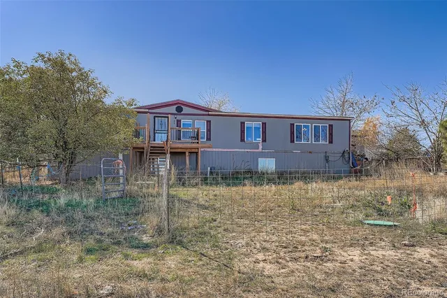 $725,000 | 1050 South Dutch Valley Road, Bennett, CO 80102