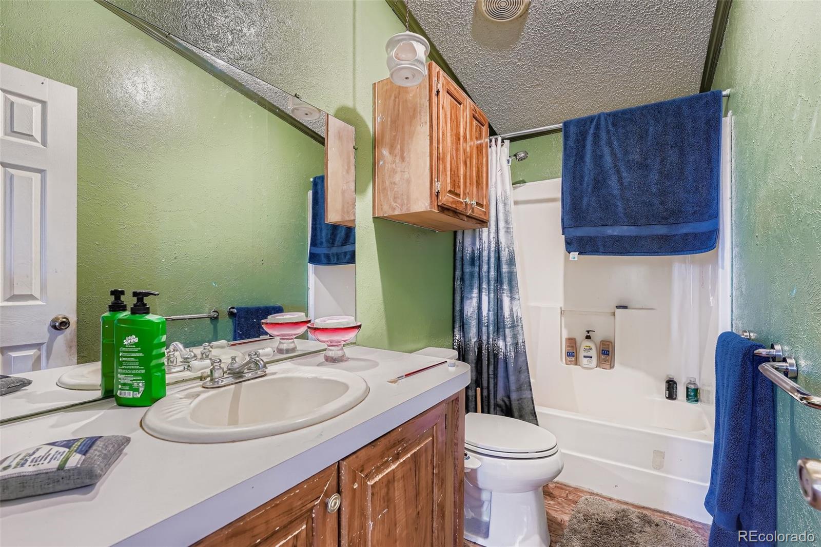 1050 South Dutch Valley Road Bennett, CO 80102 - Photo 15 of 29 Gallery Image 15