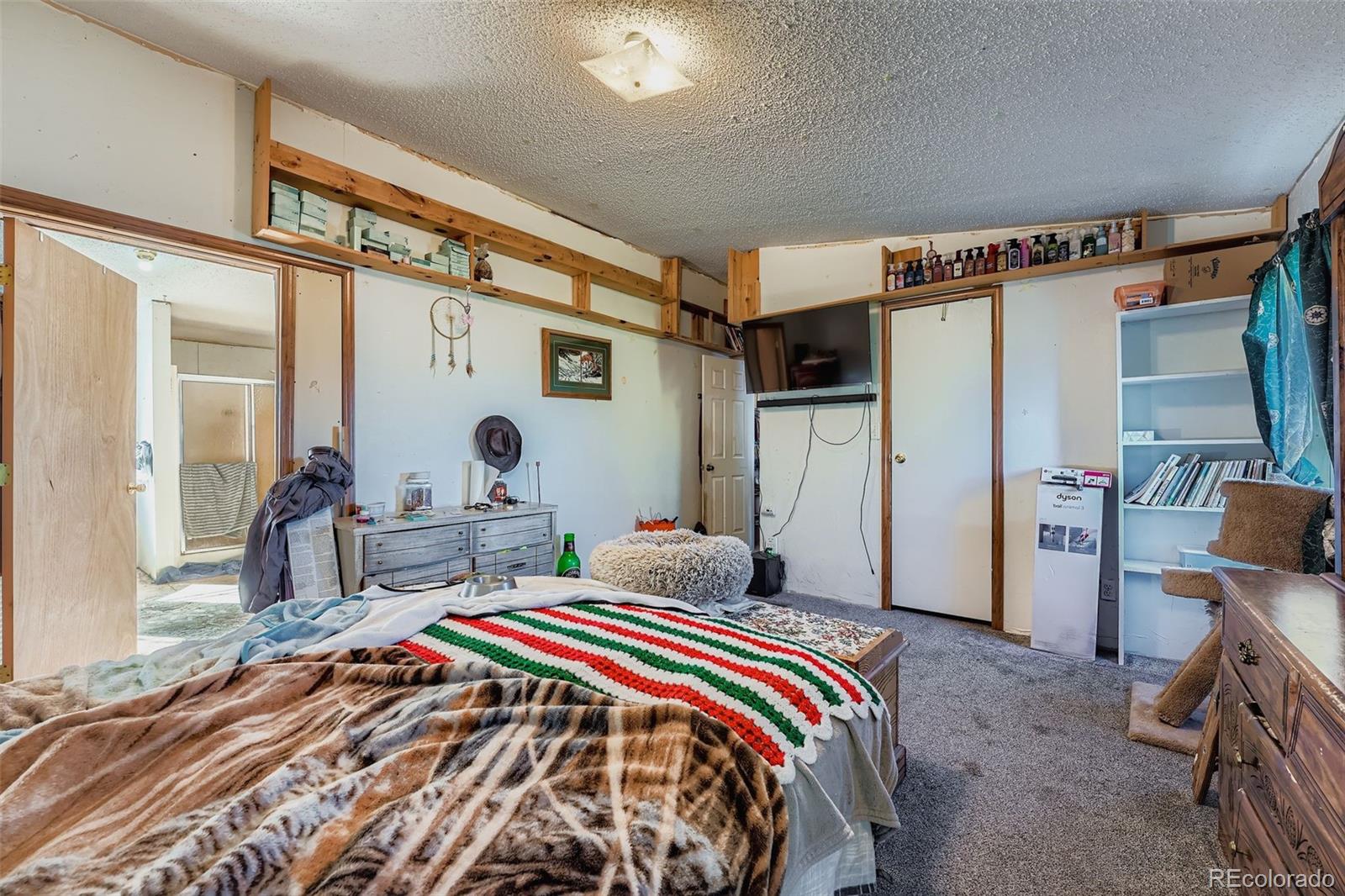 1050 South Dutch Valley Road Bennett, CO 80102 - Photo 18 of 29 Gallery Image 18