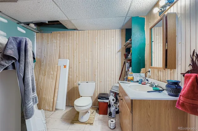 $725,000 | 1050 South Dutch Valley Road, Bennett, CO 80102