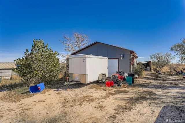 $725,000 | 1050 South Dutch Valley Road, Bennett, CO 80102