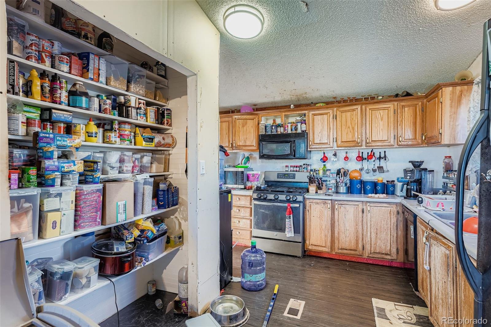 1050 South Dutch Valley Road Bennett, CO 80102 - Photo 5 of 29 Gallery Image 5