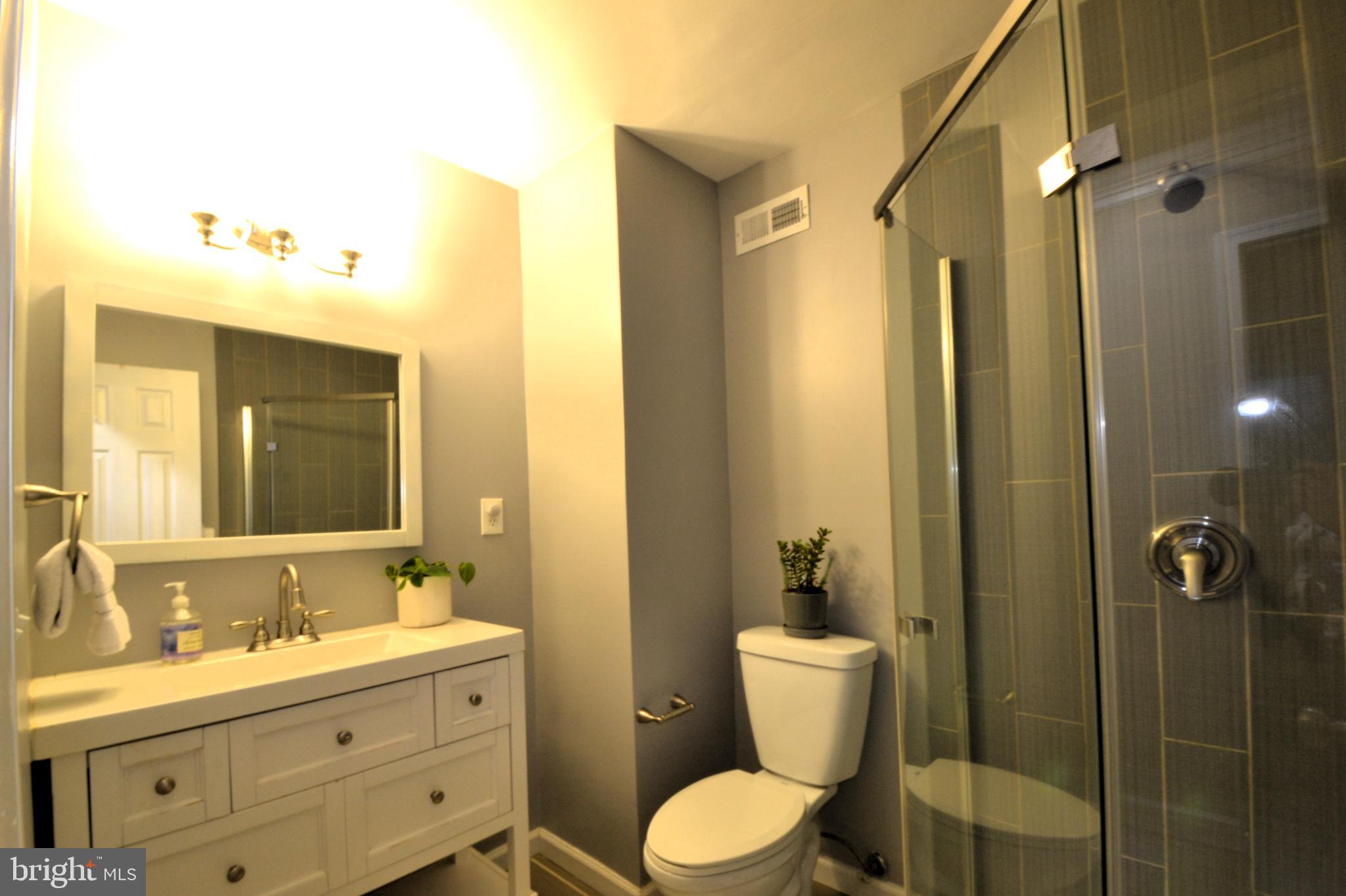 6015 Loretto Street Springfield, VA 22150 - Photo 12 of 26