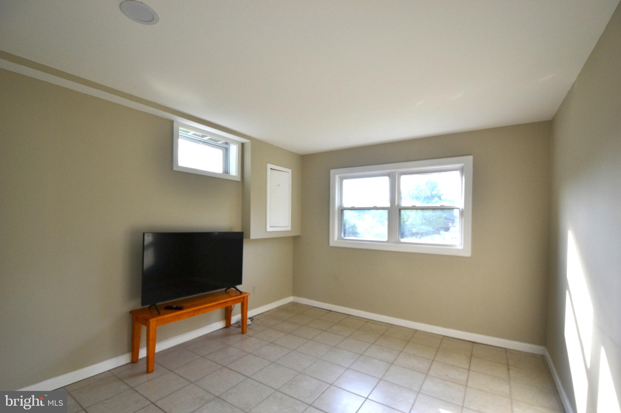 6015 Loretto Street Springfield, VA 22150 - Photo 17 of 26