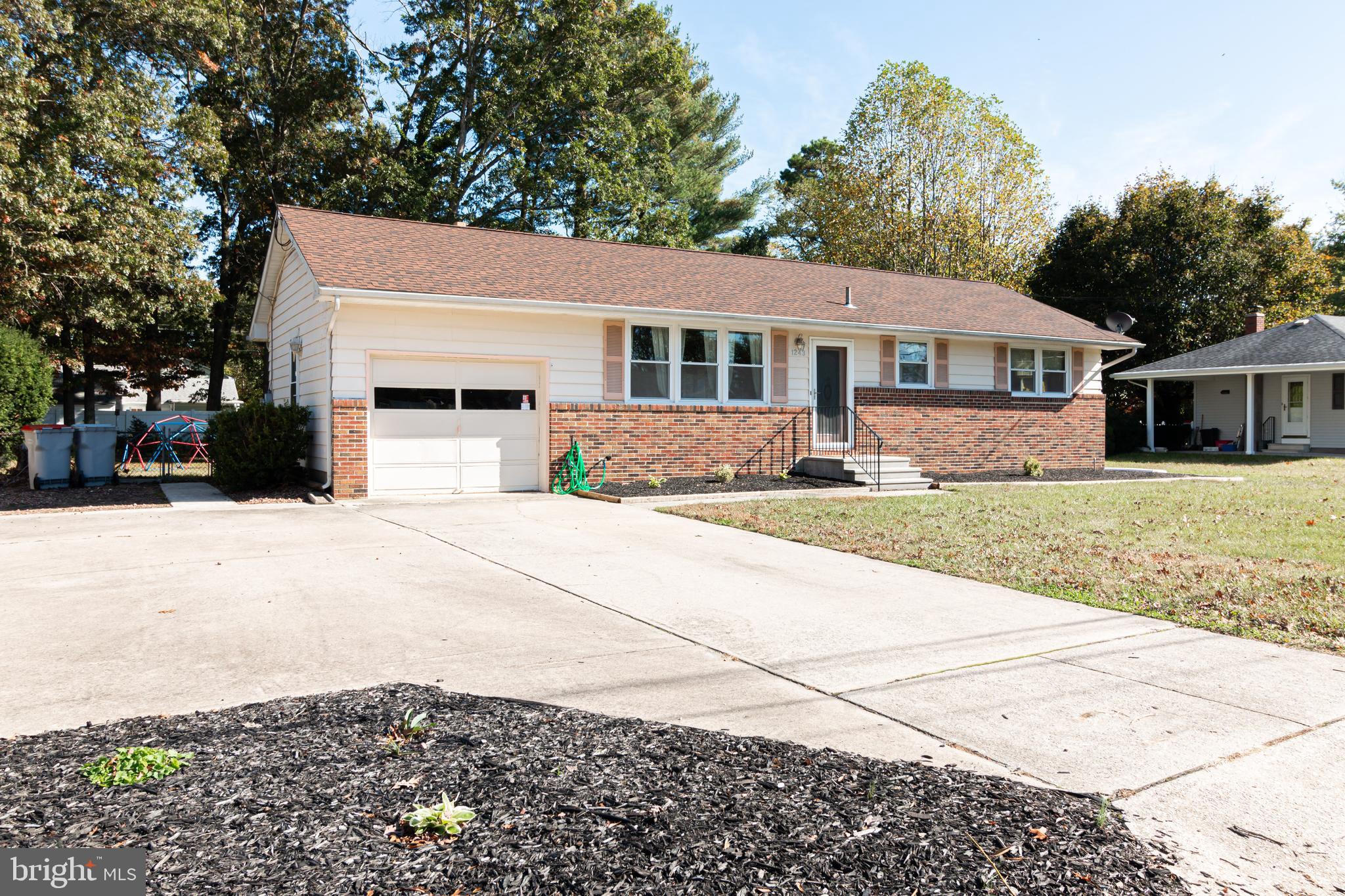 1243 Harding Road Vineland, NJ 08361 - Photo 3 of 19 Front of House
