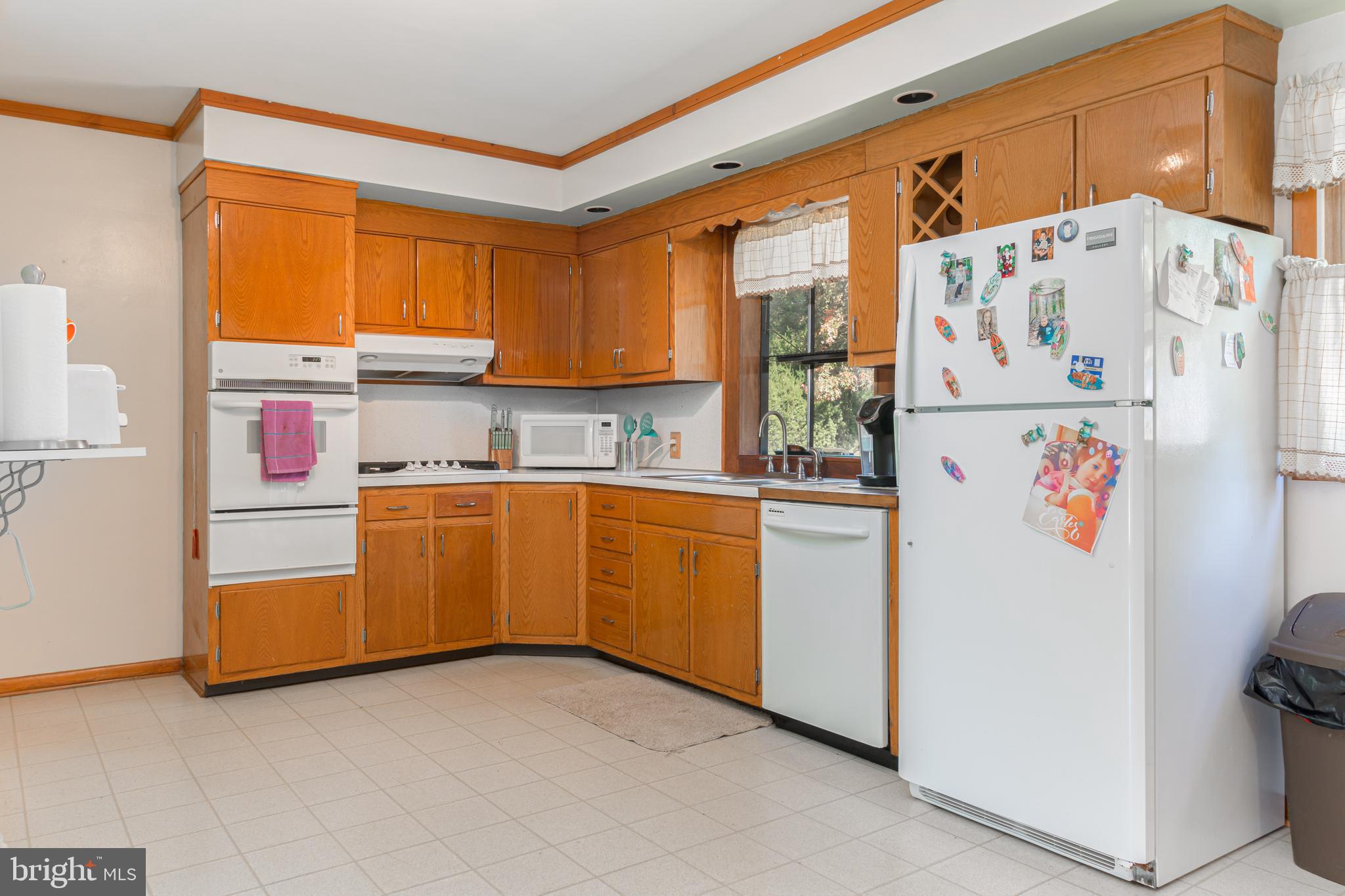 1243 Harding Road Vineland, NJ 08361 - Photo 4 of 19 Kitchen