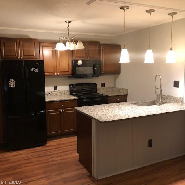 4295 Brownsboro Road, Unit 8 Winston-Salem, NC 27106 - Photo 8 of 16