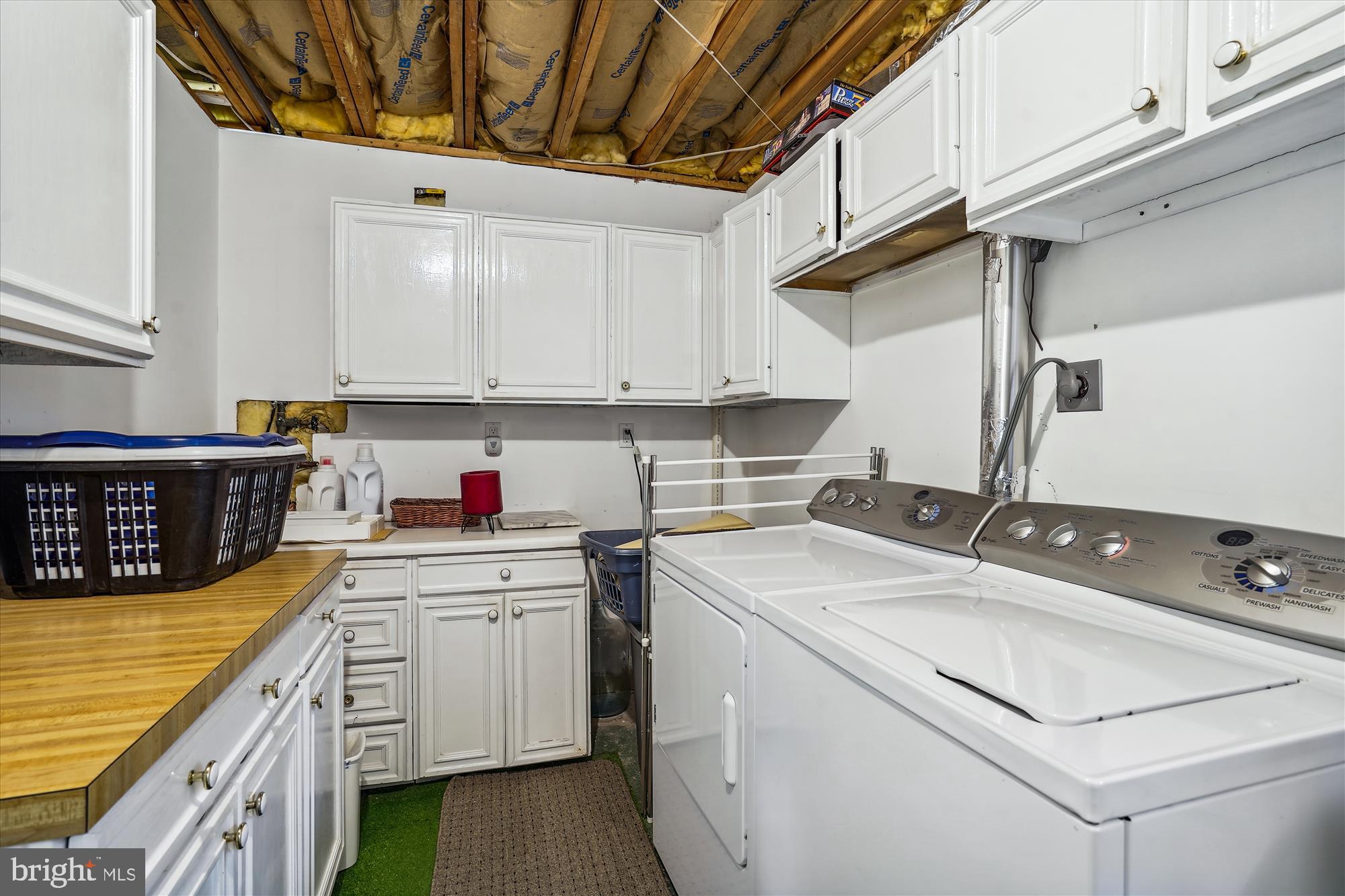 11823 Blue Spruce Road Reston, VA 20191 - Photo 37 of 86 Laundry Room with extra cabinet/storage space