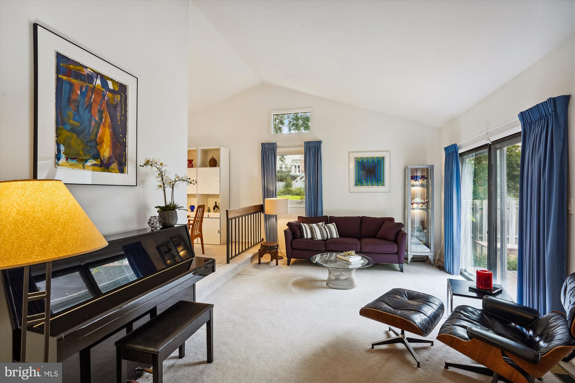 11823 Blue Spruce Road Reston, VA 20191 - Photo 6 of 86 Alot of light through all the windows!