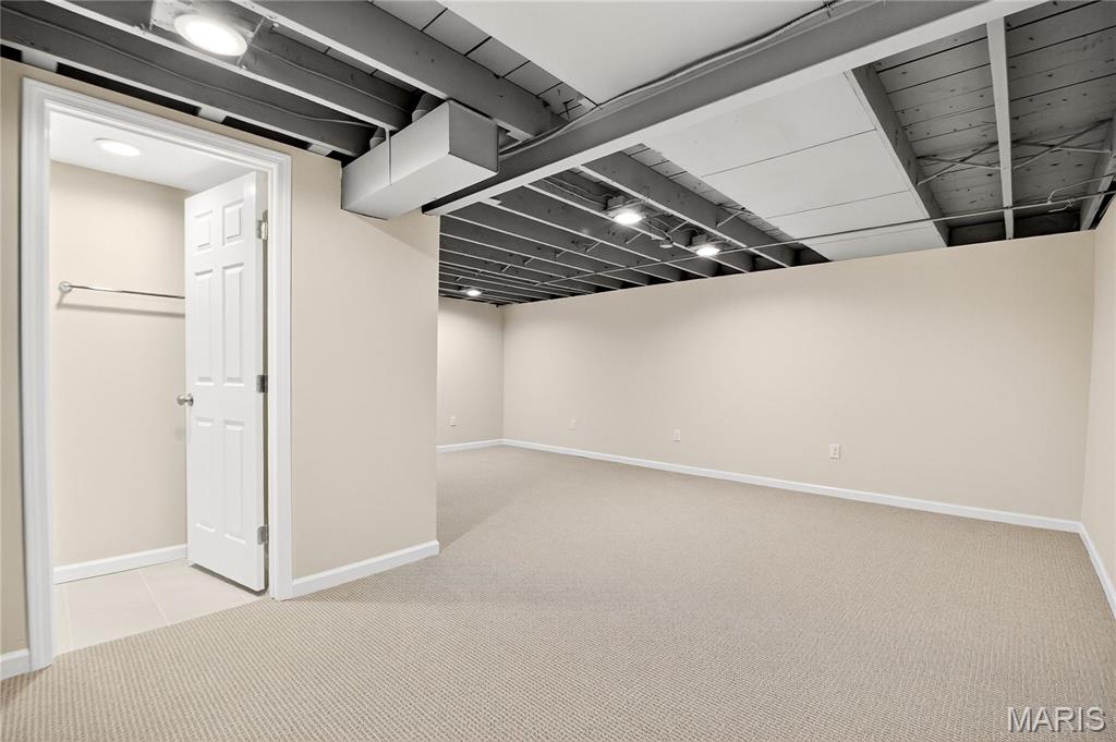 7813 Decatur Drive St. Louis, MO 63123 - Photo 23 of 37