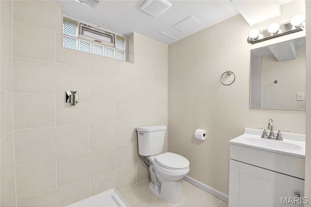 7813 Decatur Drive St. Louis, MO 63123 - Photo 26 of 37