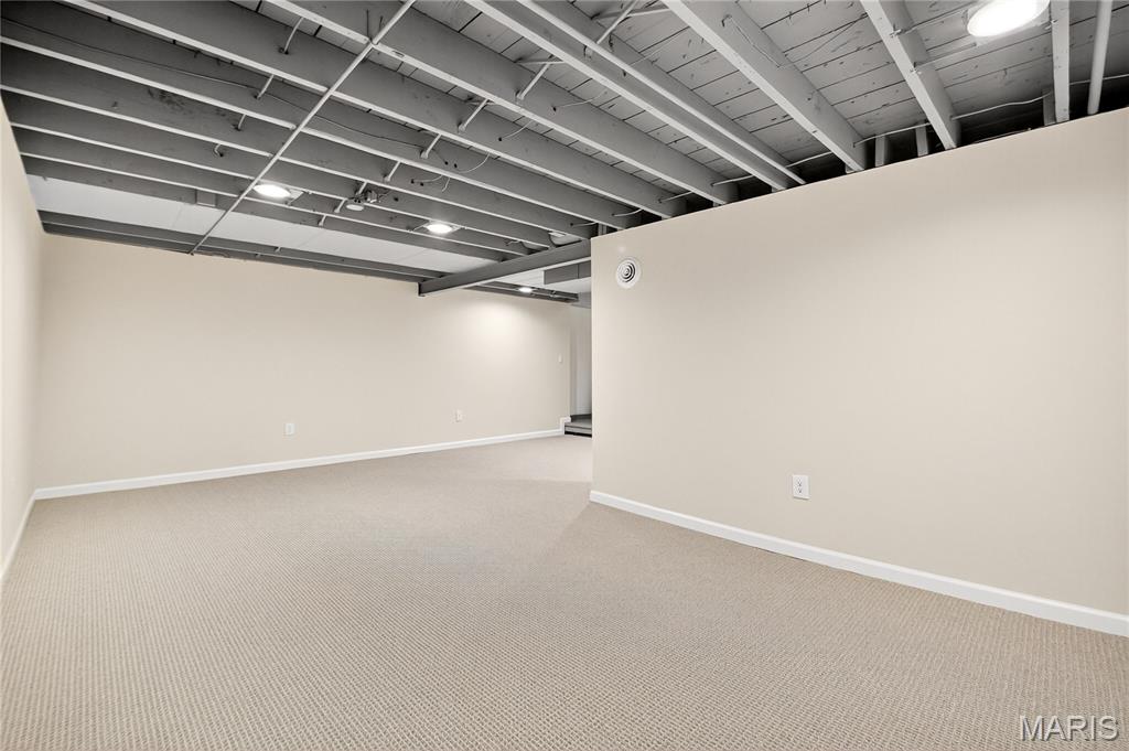 7813 Decatur Drive St. Louis, MO 63123 - Photo 28 of 37