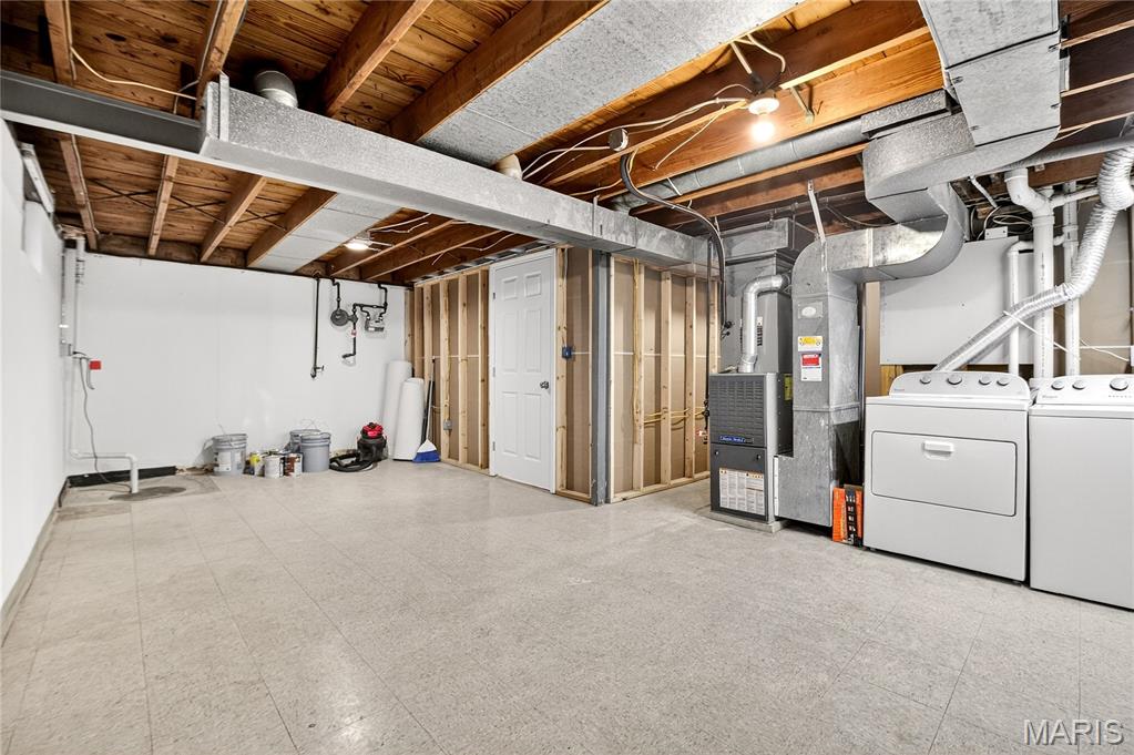 7813 Decatur Drive St. Louis, MO 63123 - Photo 30 of 37