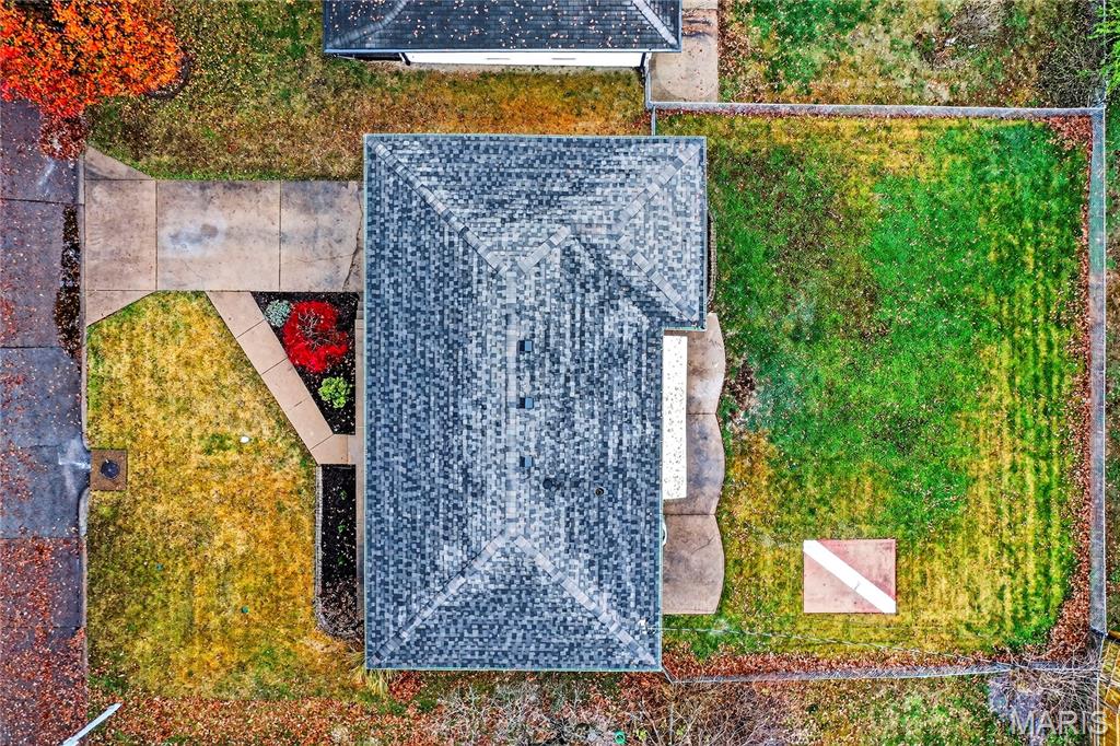 7813 Decatur Drive St. Louis, MO 63123 - Photo 34 of 37