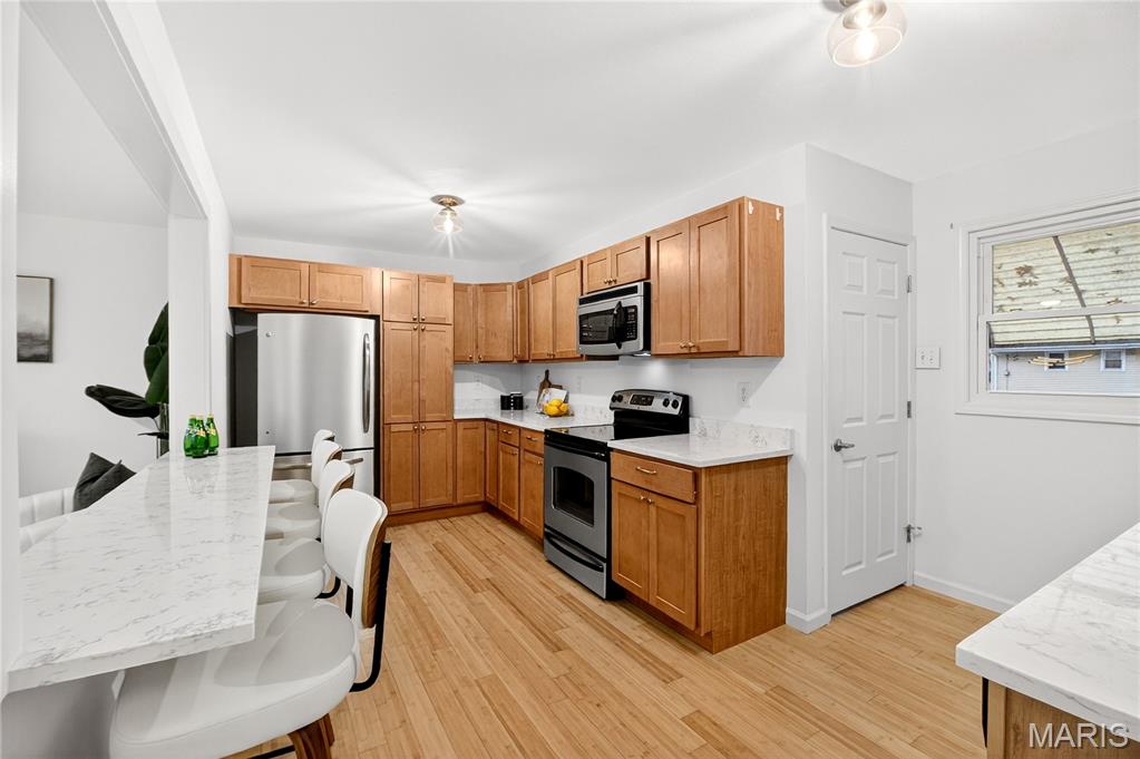 7813 Decatur Drive St. Louis, MO 63123 - Photo 8 of 37