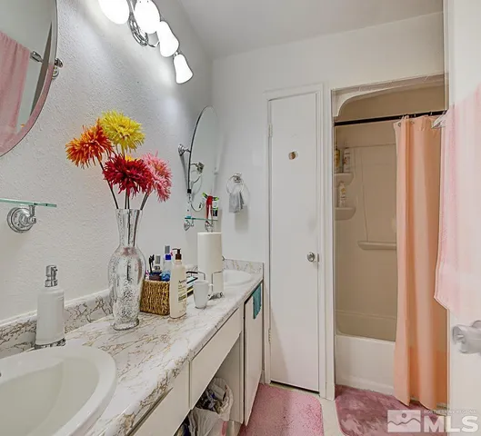 $289,000 | 542 Smithridge Drive, Reno, NV 89502