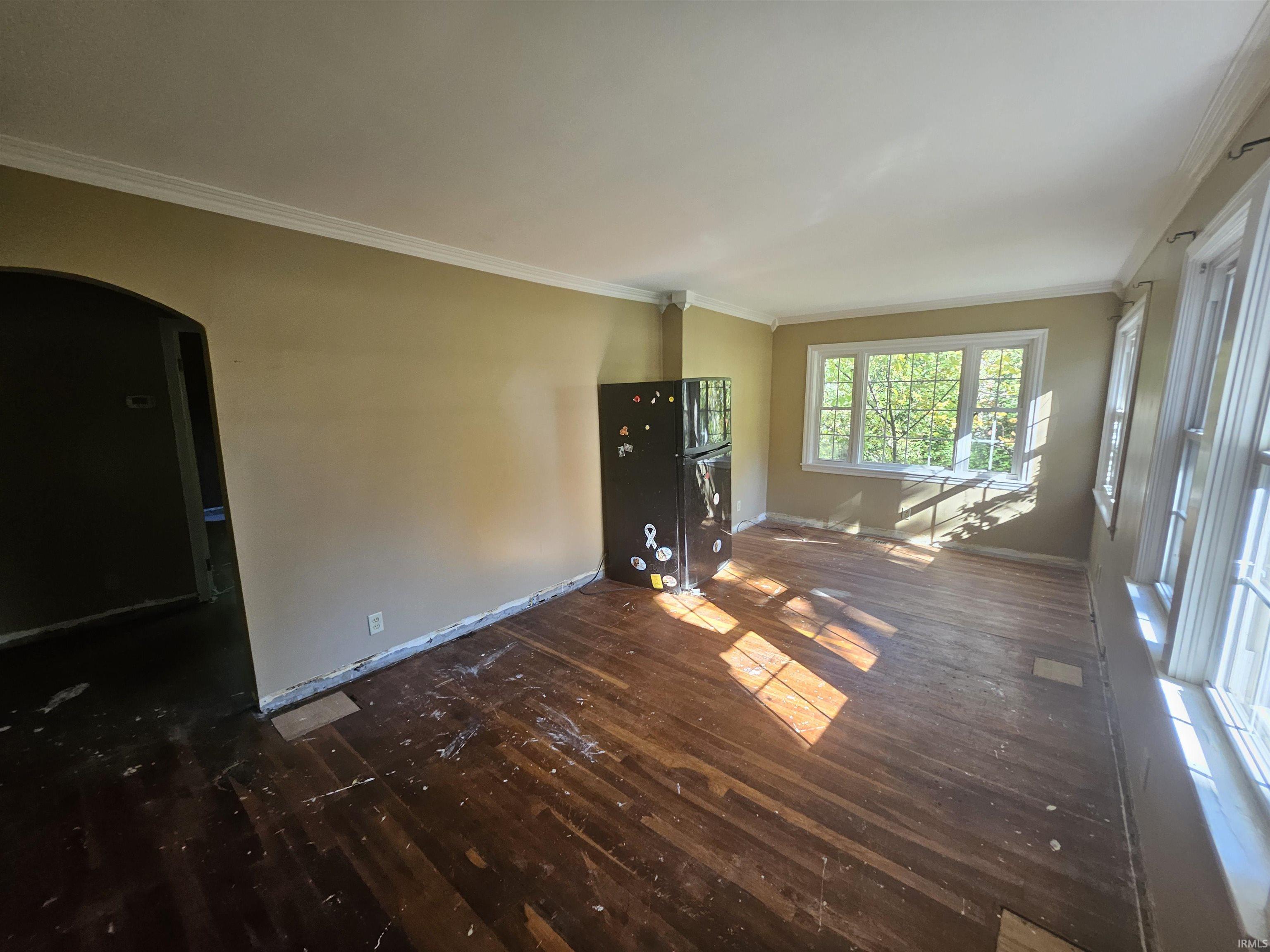 315 West Evergreen Road Evansville, IN 47710 - Photo 3 of 32